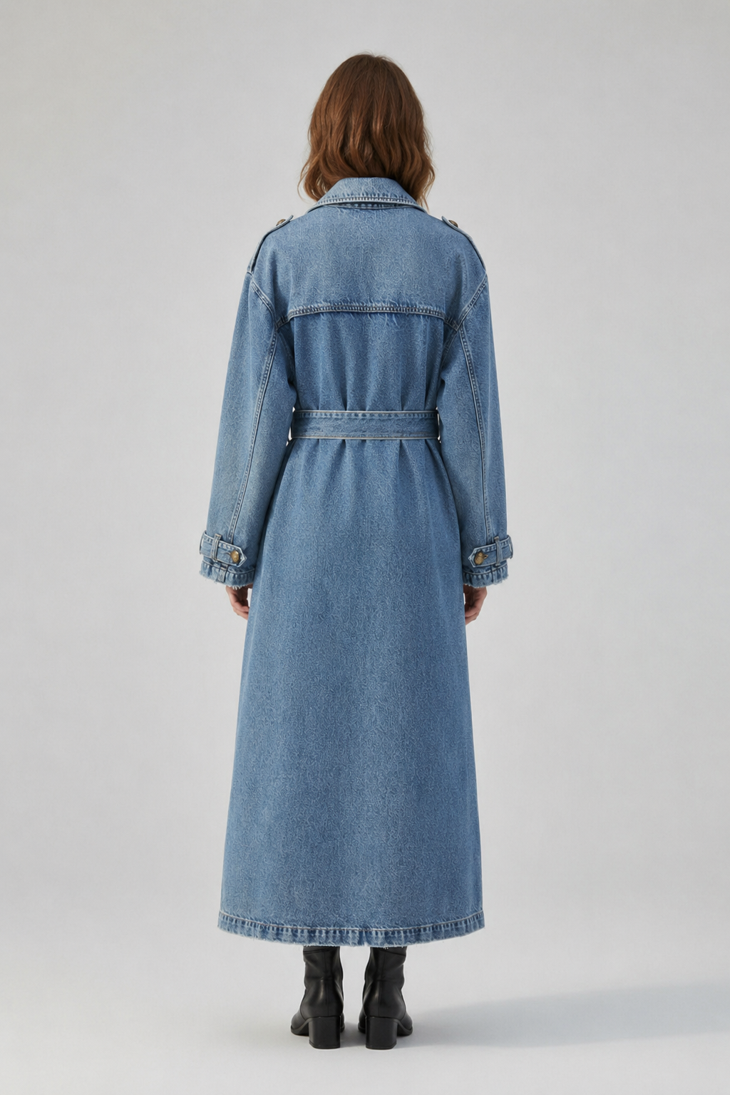 Długi Płaszcz Jeansowy Damski z Paskiem – Modny Trencz Denim Oversize