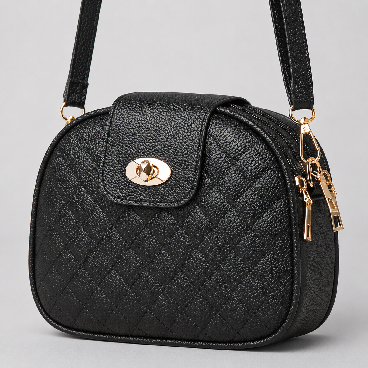 Czarna pikowana torebka damska crossbody – elegancka listonoszka z podwójną komorą