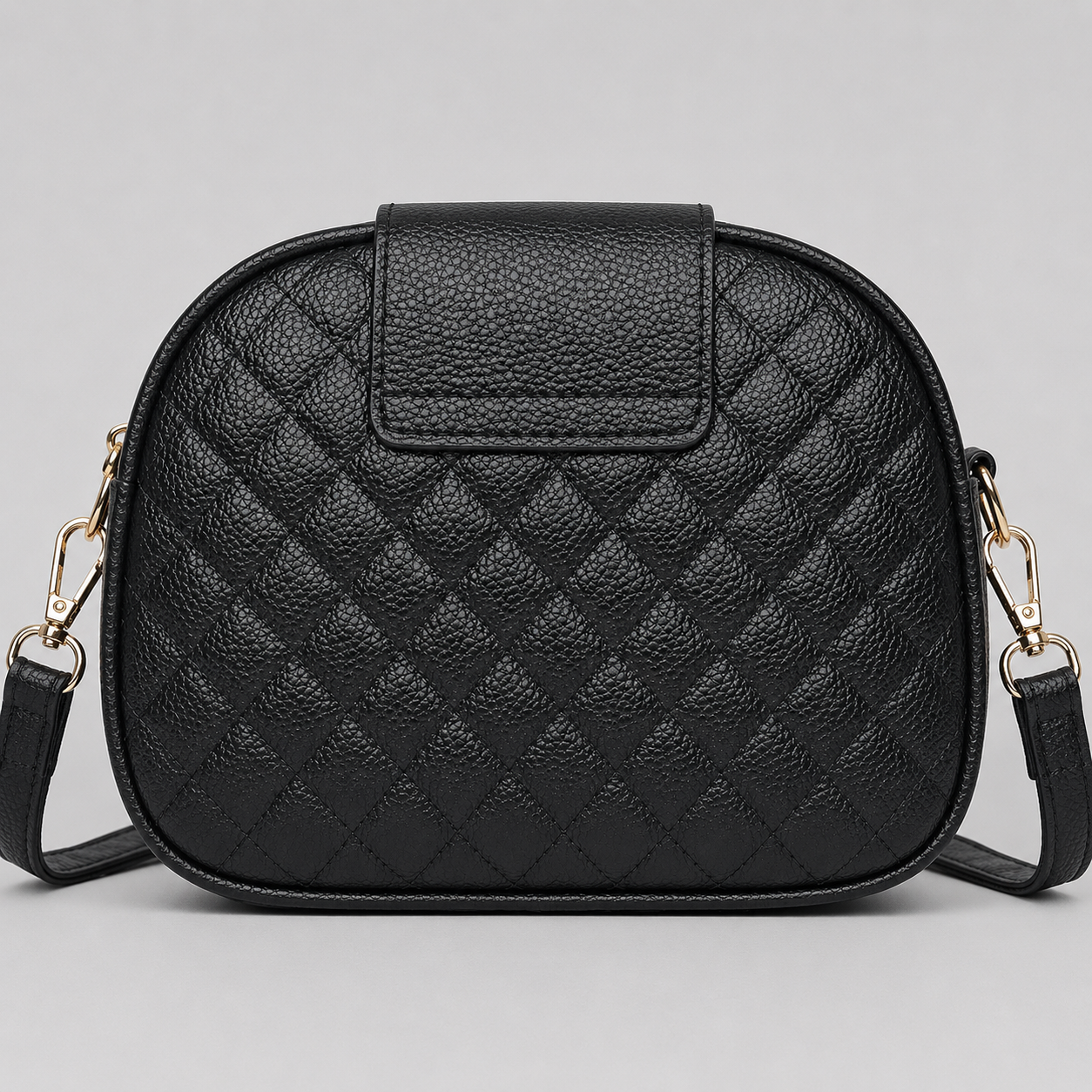 Czarna pikowana torebka damska crossbody – elegancka listonoszka z podwójną komorą