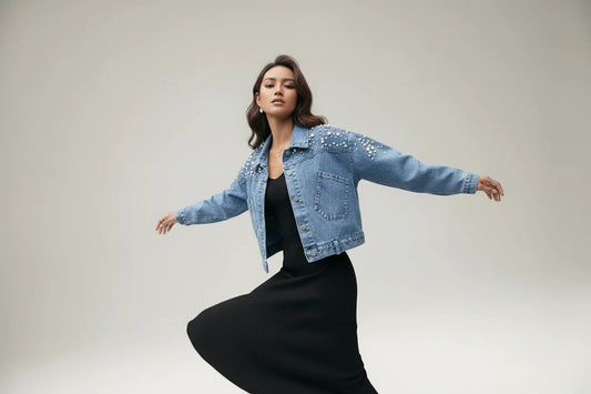 Damska Kurtka Dżinsowa z Koralikami - Niebieska Jeansowa Kurtka Wiosenna Oversize