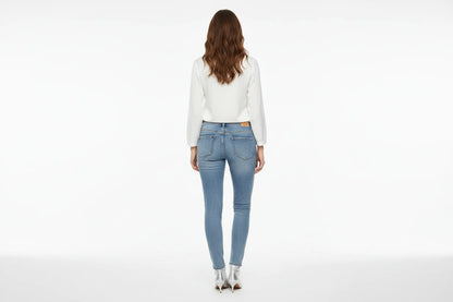 Damskie Jeansy Skinny 7/8 z Dziurami i Koralikami – Jasny Niebieski
