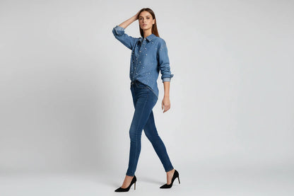 Damska Koszula Jeansowa z Perłami - Luźna Bluzka Denim z Długim Rękawem