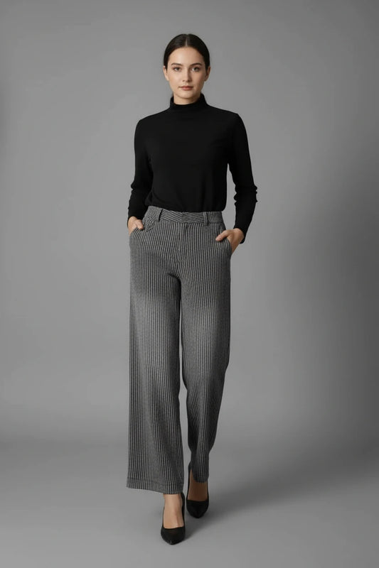 Wide leg
Luźne Damskie Spodnie Jeansowe w Paski – Styl Retro